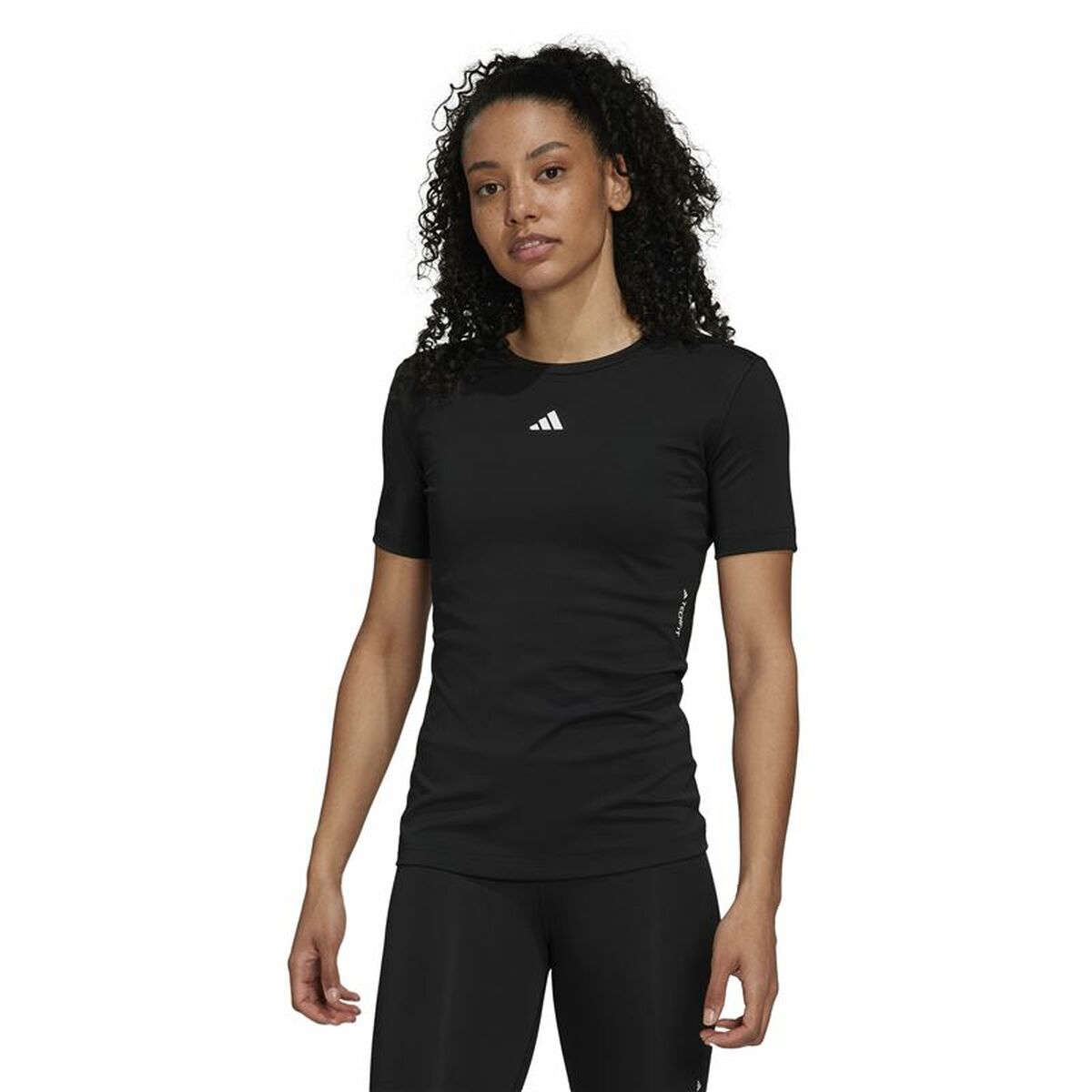 Γυναικεία Μπλούζα με Κοντό Μανίκι Adidas Techfit Μαύρο