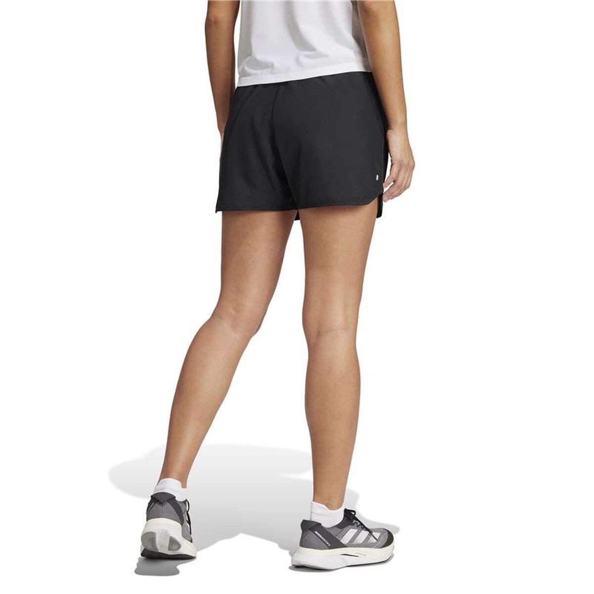 Γυναικεία Αθλητικά Σορτς Adidas Run It Short Μαύρο