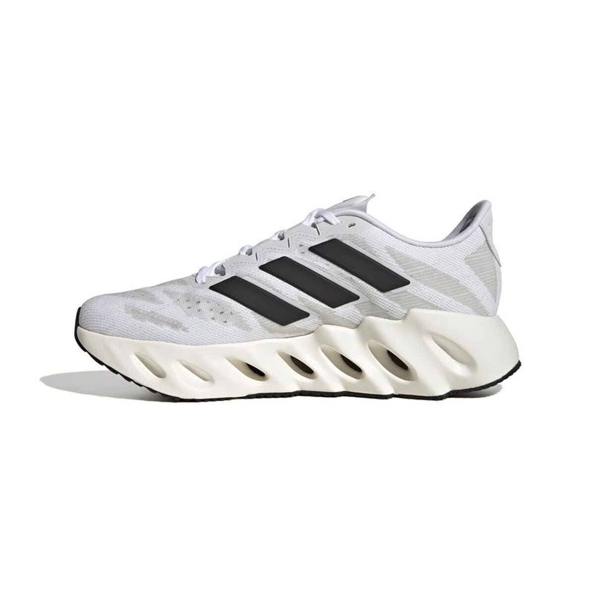 Παπούτσια για Τρέξιμο για Ενήλικες Adidas Switch Fwd Λευκό