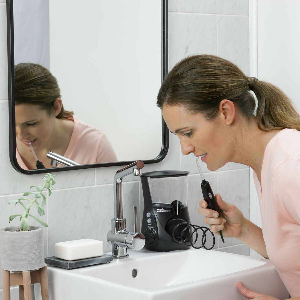 Οδοντιατρικός καταιονισμός Waterpik Μαύρο