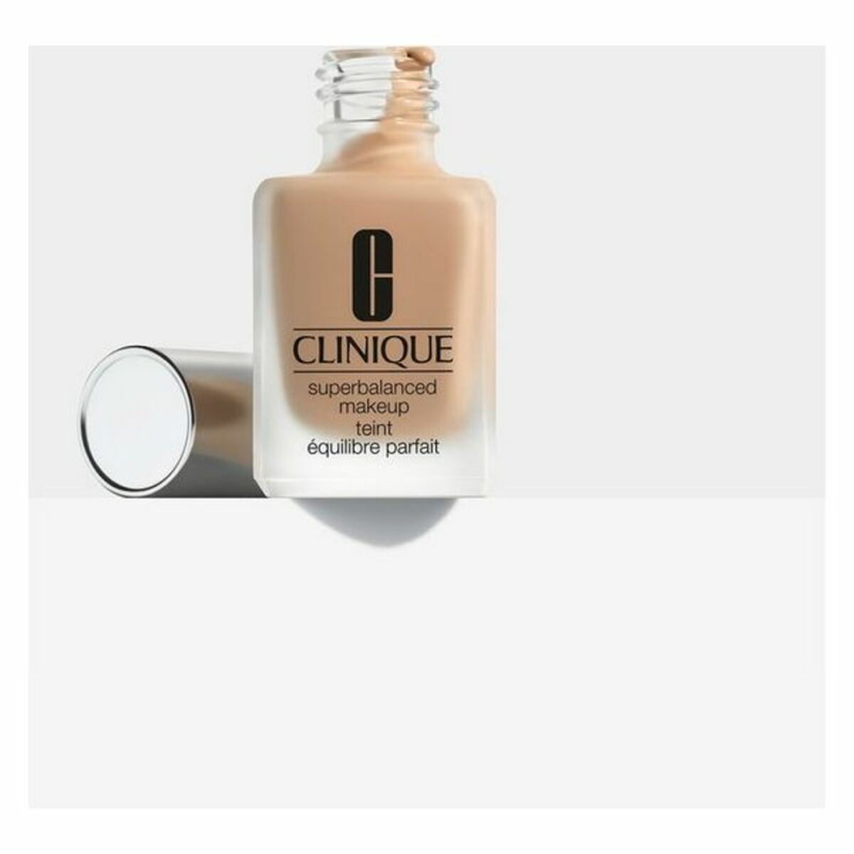 Υγρό Μaκe Up Clinique Superbalanced (30 ml)