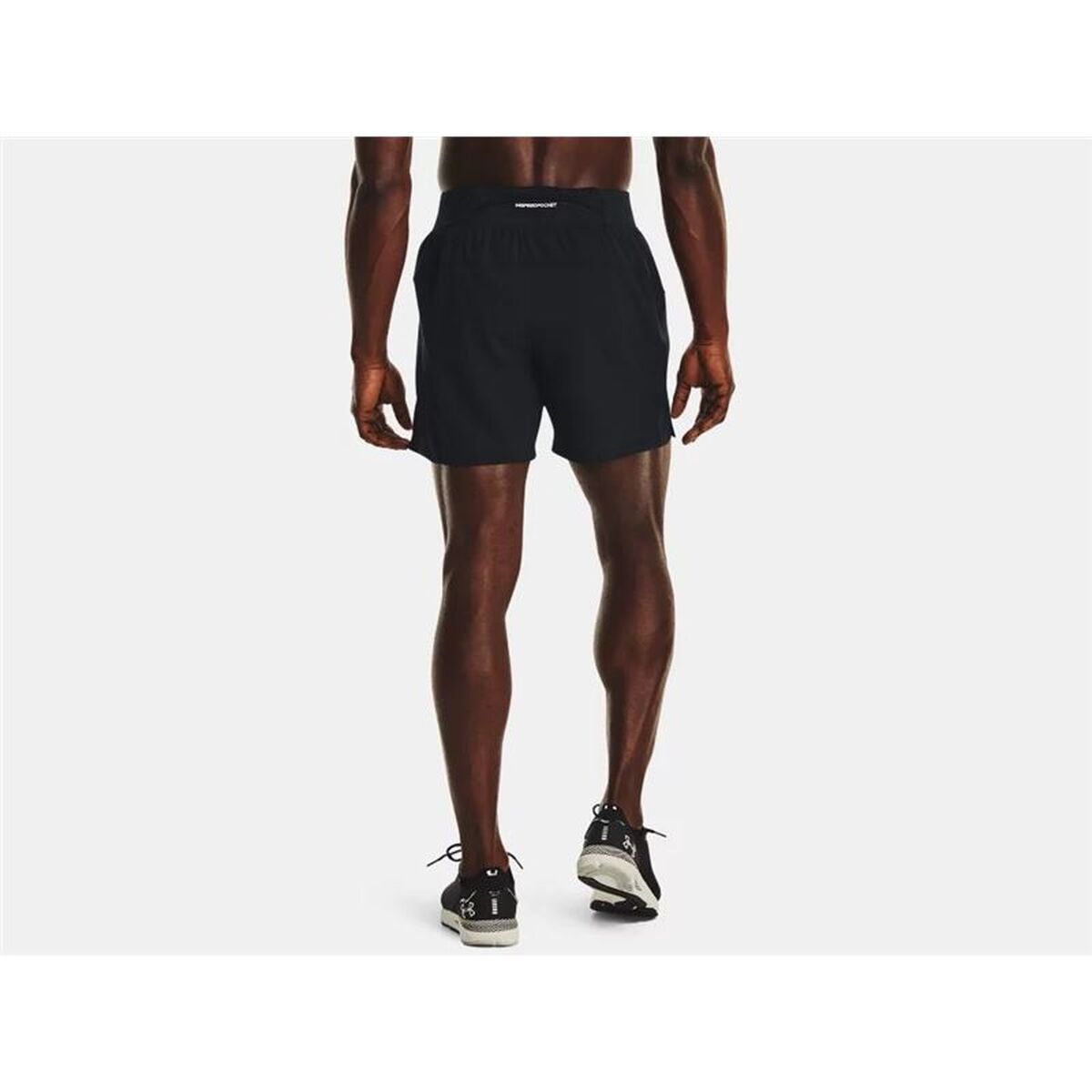 Ανδρικά Αθλητικά Σορτς Under Armor Launch Elite Μαύρο