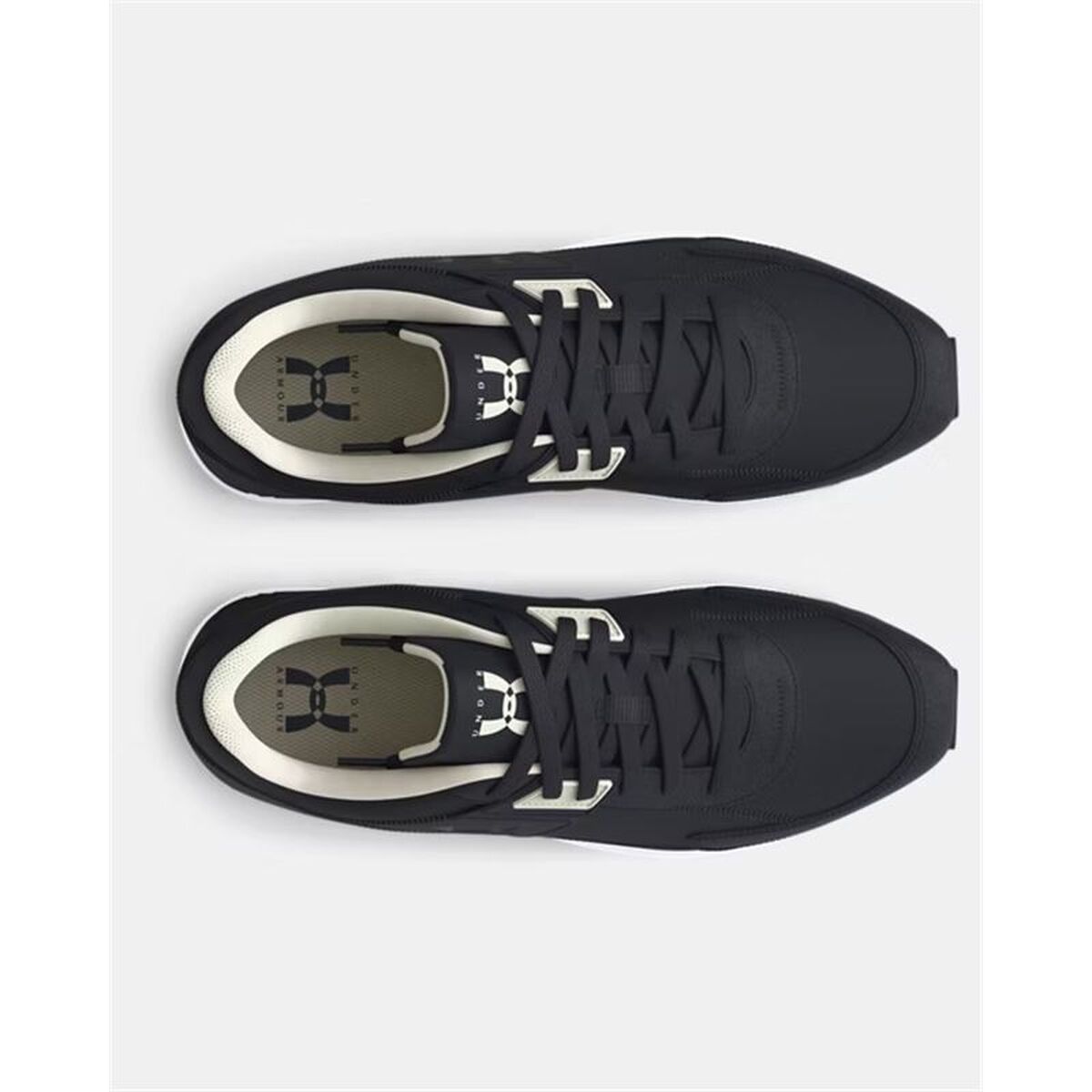 Ανδρικά Αθλητικά Παπούτσια Under Armour Essential Runner Μαύρο