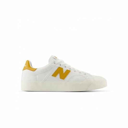 Γυναικεία Αθλητικά Παπούτσια New Balance 100 Λευκό