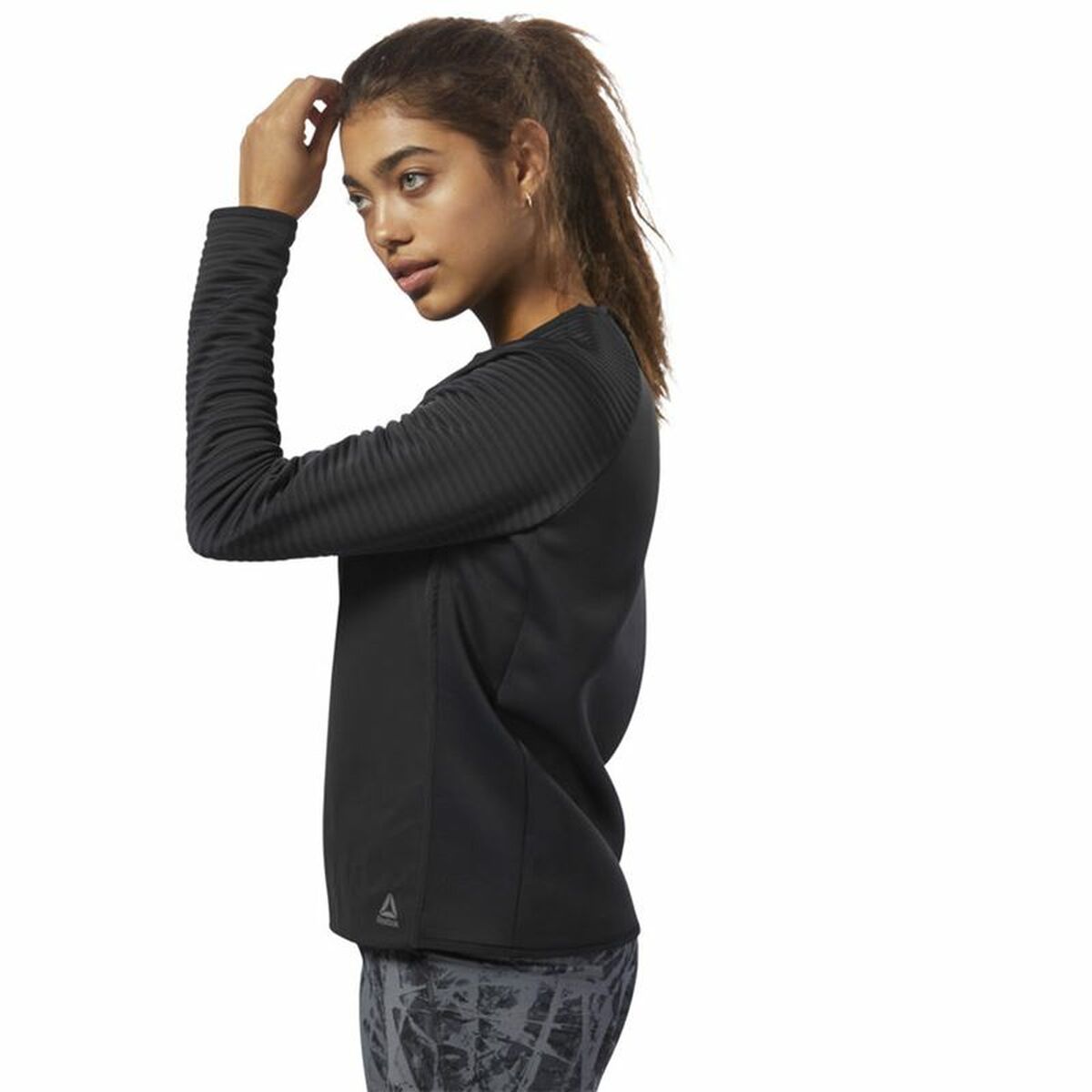 Γυναικεία Μπλούζα με Μακρύ Μανίκι Reebok Thermowarm Deltapeak Μαύρο