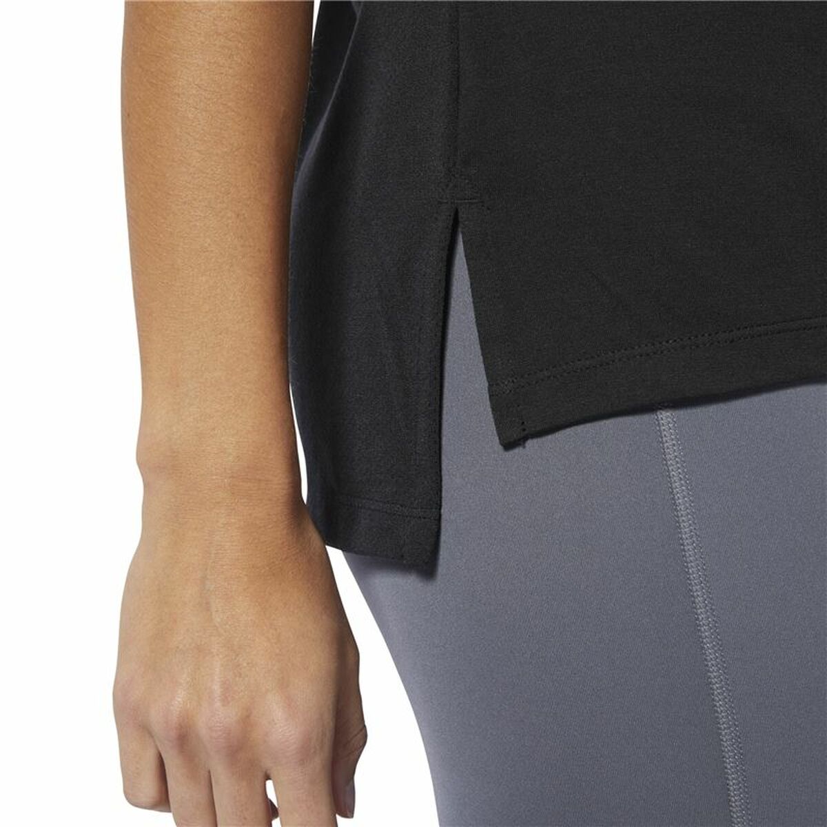 Γυναικεία Μπλούζα με Κοντό Μανίκι Reebok Wor Supremium Detail Μαύρο
