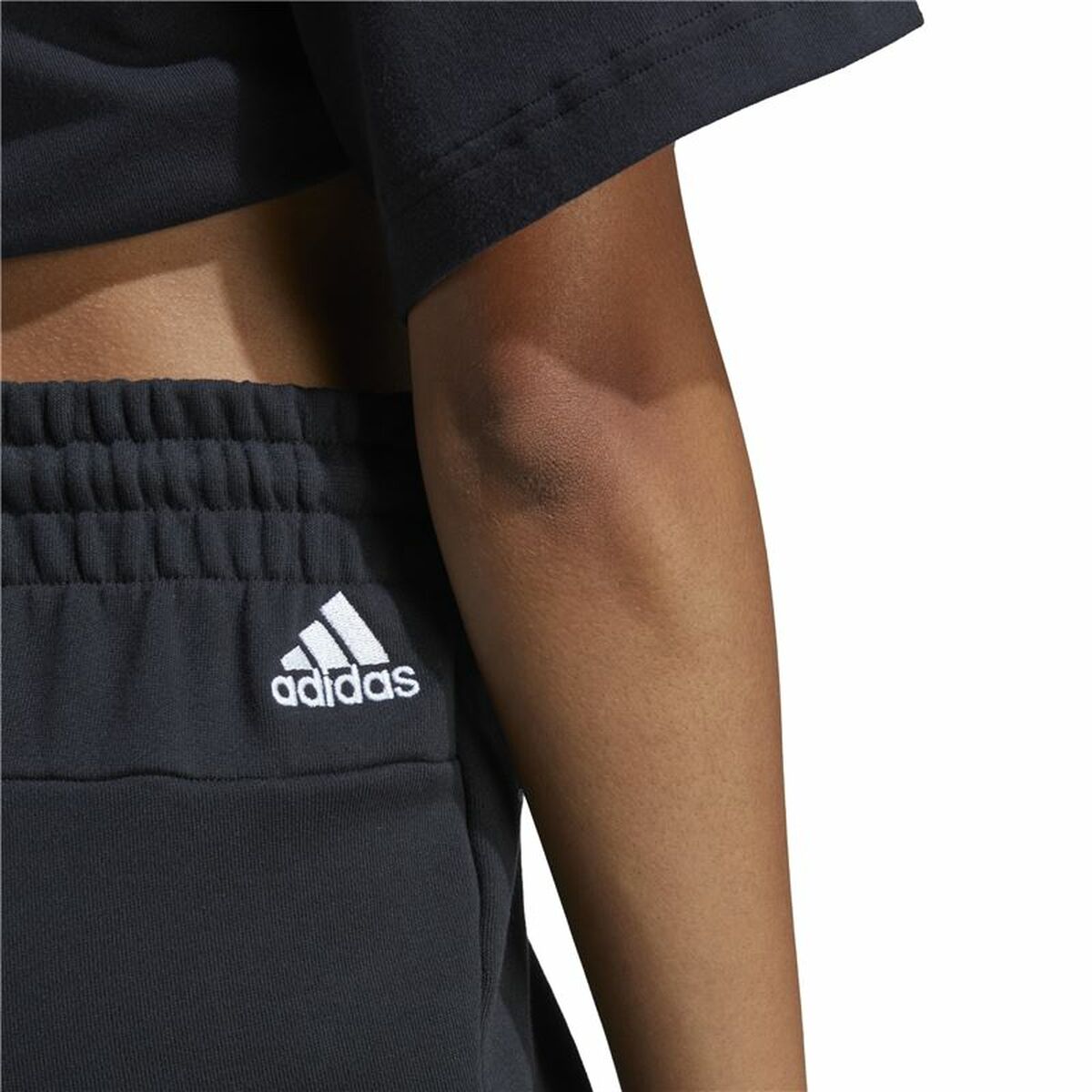 Μακρύ Αθλητικό Παντελόνι Adidas Μαύρο Γυναίκα