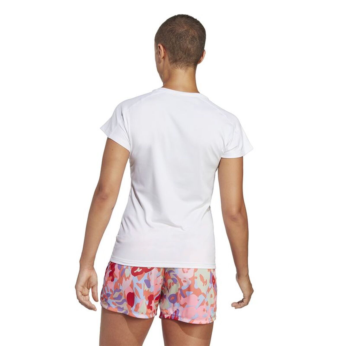 Γυναικεία Μπλούζα με Κοντό Μανίκι Adidas Essentials Minimal Λευκό Fitness