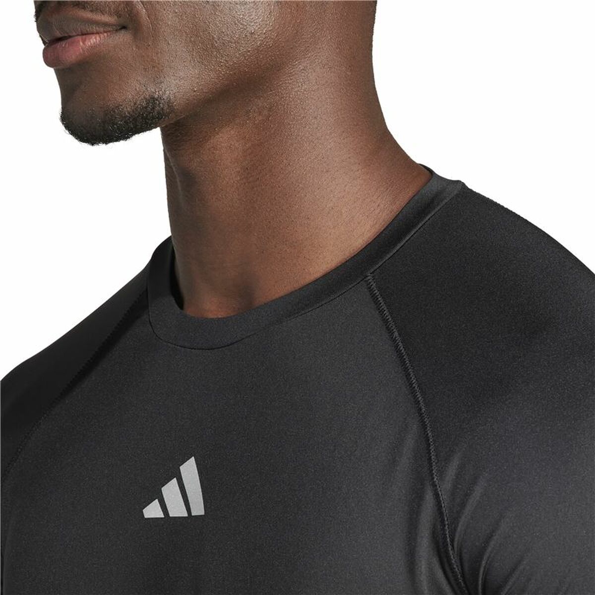 Ανδρική Μπλούζα με Κοντό Μανίκι Adidas Essentials Gym+ Μαύρο