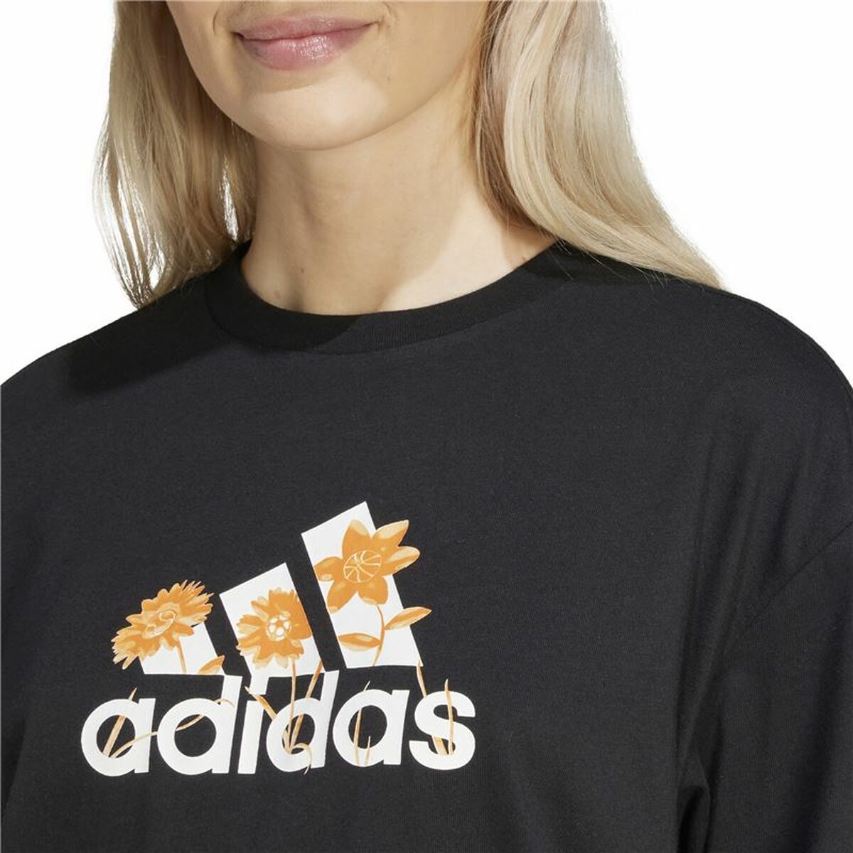 Γυναικεία Μπλούζα με Κοντό Μανίκι Adidas Flower Pack Bos Μαύρο