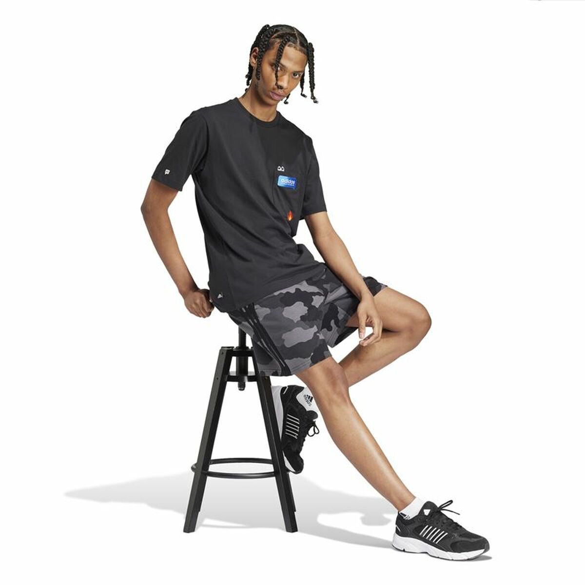Ανδρική Μπλούζα με Κοντό Μανίκι Adidas Remoji Pocket Graphic Μαύρο