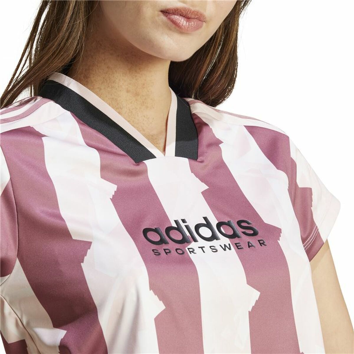 Γυναικεία Μπλούζα με Κοντό Μανίκι Adidas Tiro Cut Ροζ