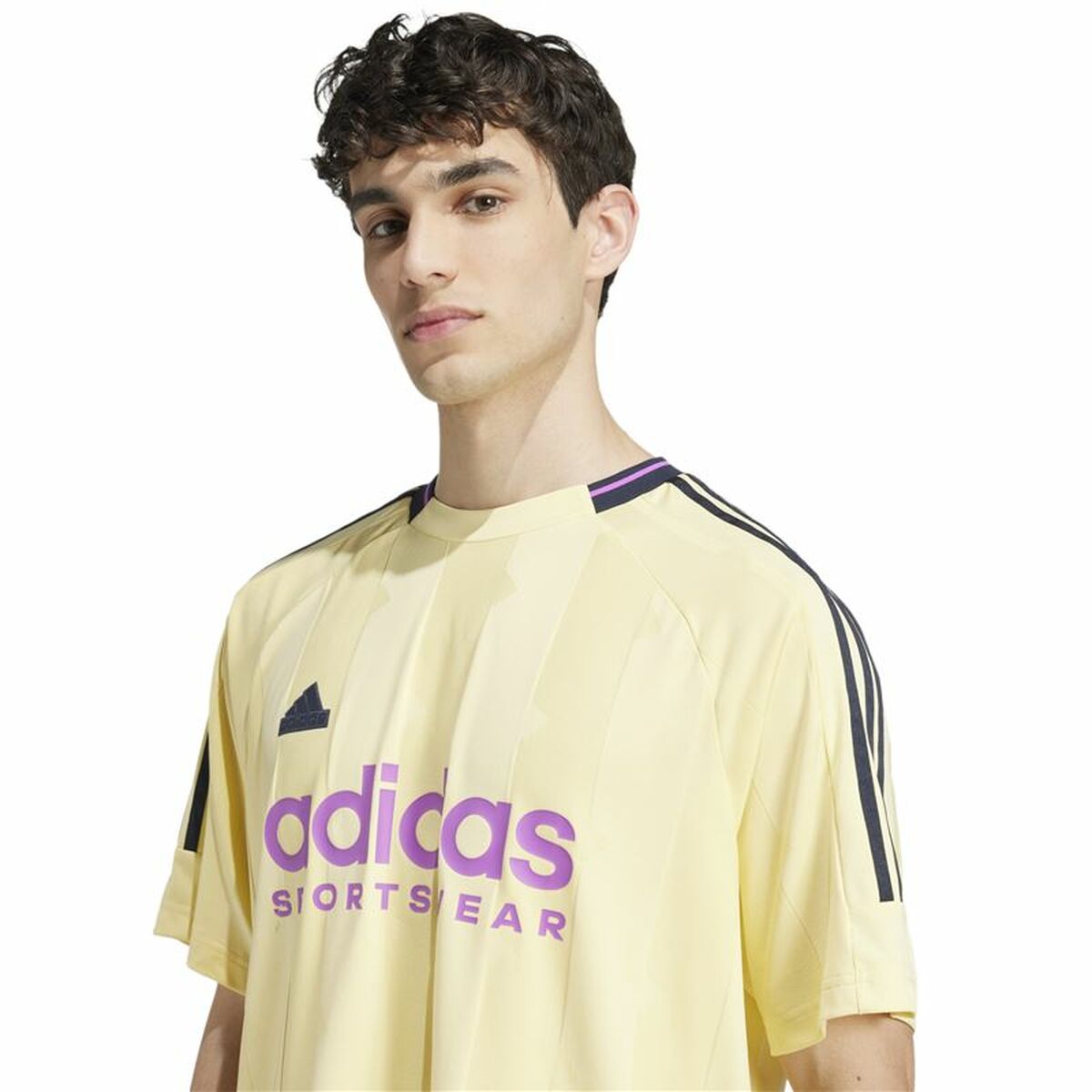 Ανδρική Μπλούζα με Κοντό Μανίκι Adidas House Of Tiro Jacquard Κίτρινο