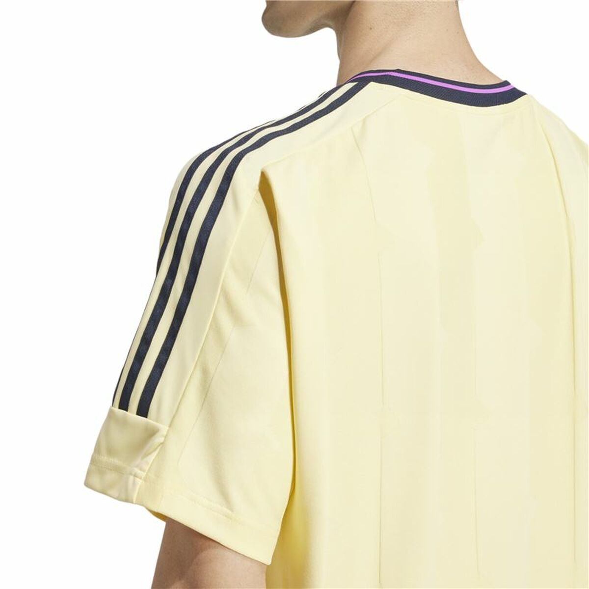 Ανδρική Μπλούζα με Κοντό Μανίκι Adidas House Of Tiro Jacquard Κίτρινο