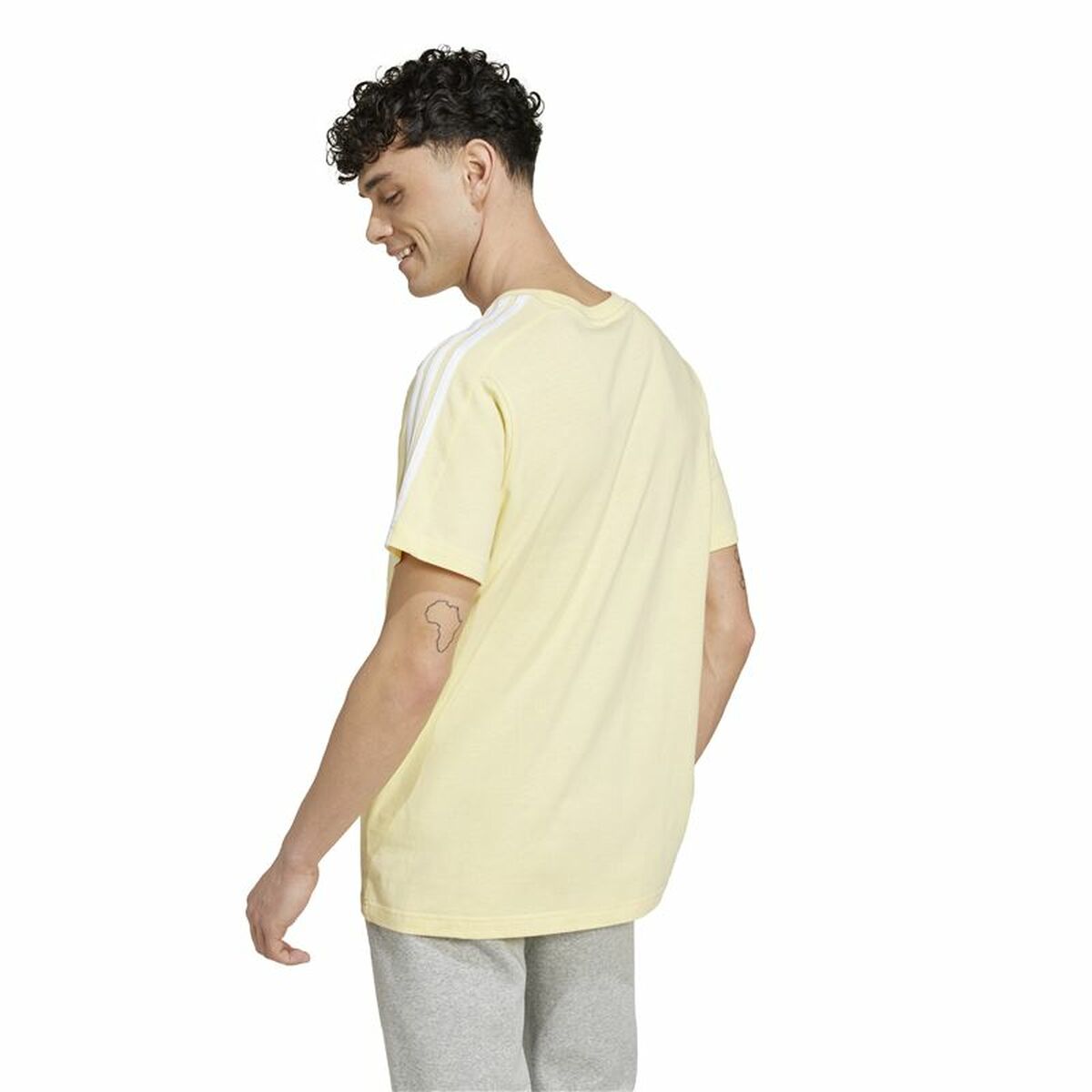 Ανδρική Μπλούζα με Κοντό Μανίκι Adidas Essentials Single Jersey 3-Stripes Κίτρινο