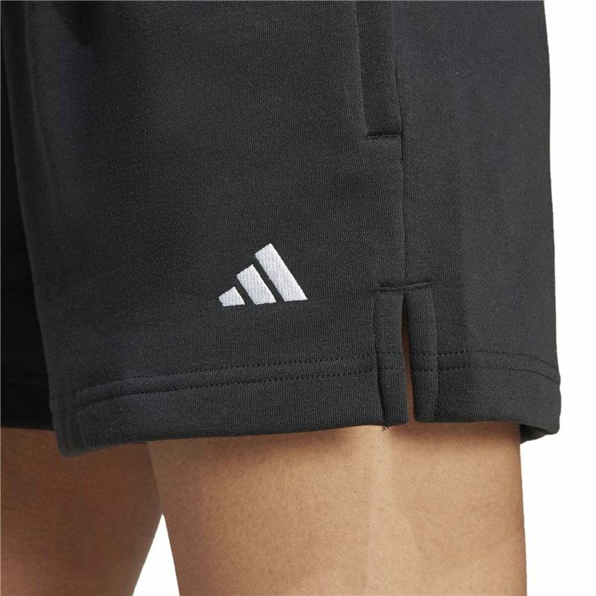 Αθλητικό Σορτς Adidas Essentials Small Logo Fleece Shorts Μαύρο