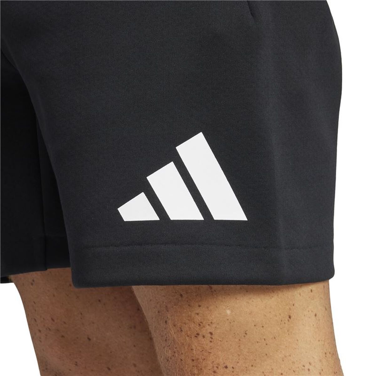 Ανδρικά Αθλητικά Σορτς Adidas ZNE Μαύρο