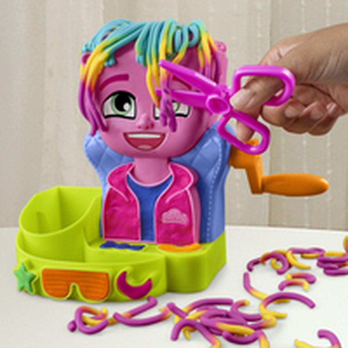 Παιχνίδι με Πλαστελίνη Hasbro Playdoh Aξεσουάρ 6 Δοχεία Κομμωτήριο