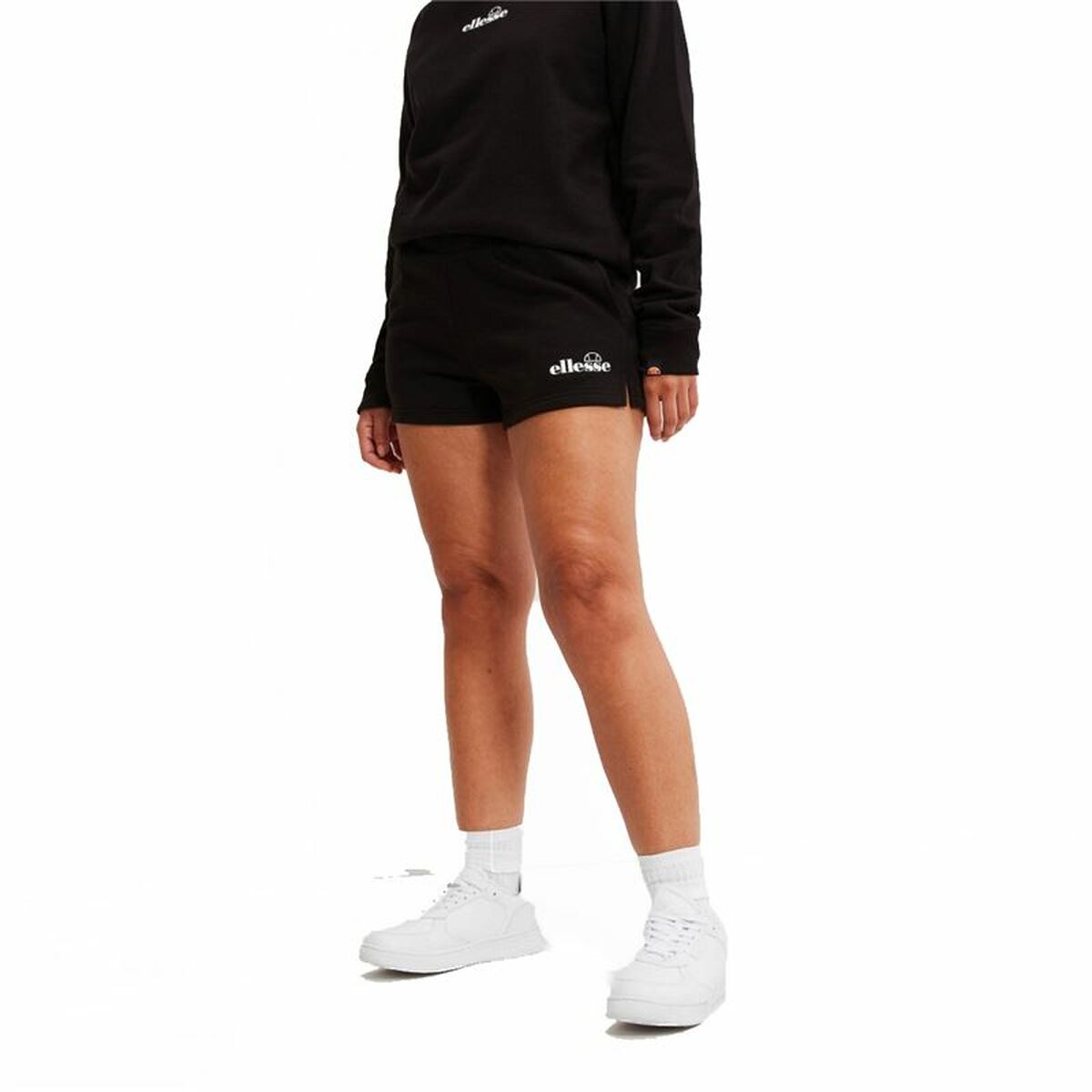 Αθλητικό Σορτς Ellesse Kyrana Loopback Μαύρο