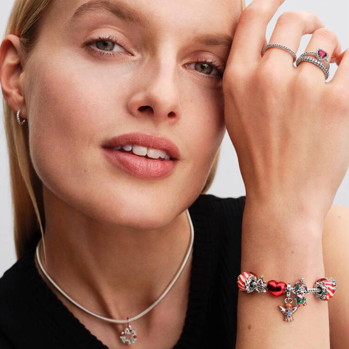 Γυναικεία Περιδέραια Pandora 794238C01 Ασημί