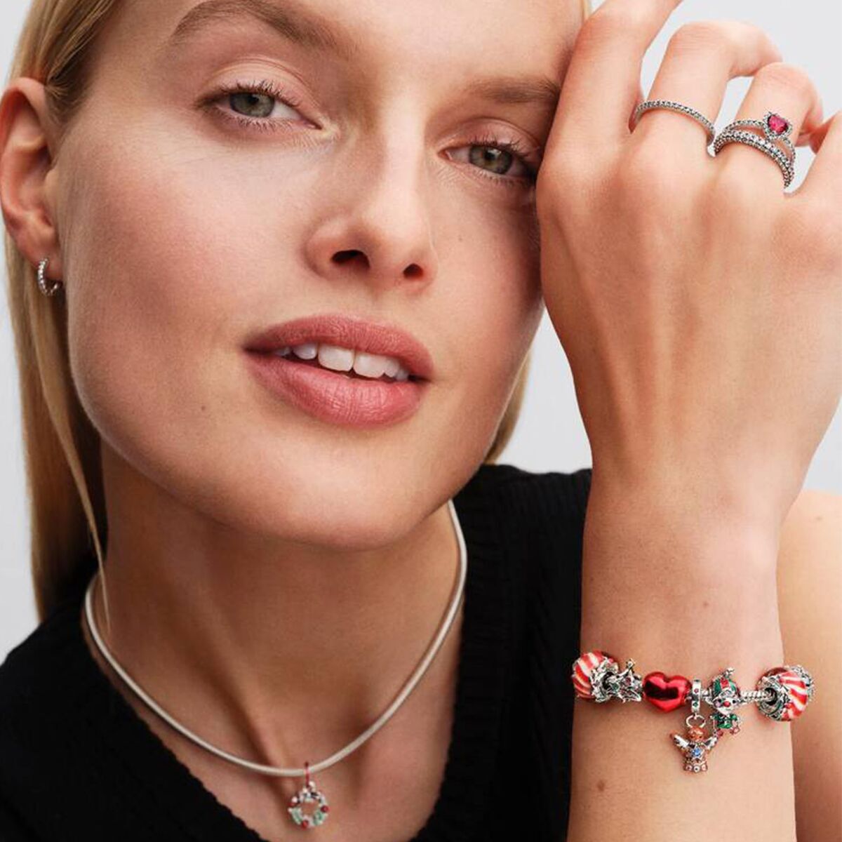 Γυναικεία Περιδέραια Pandora 794247C01 Ασημί