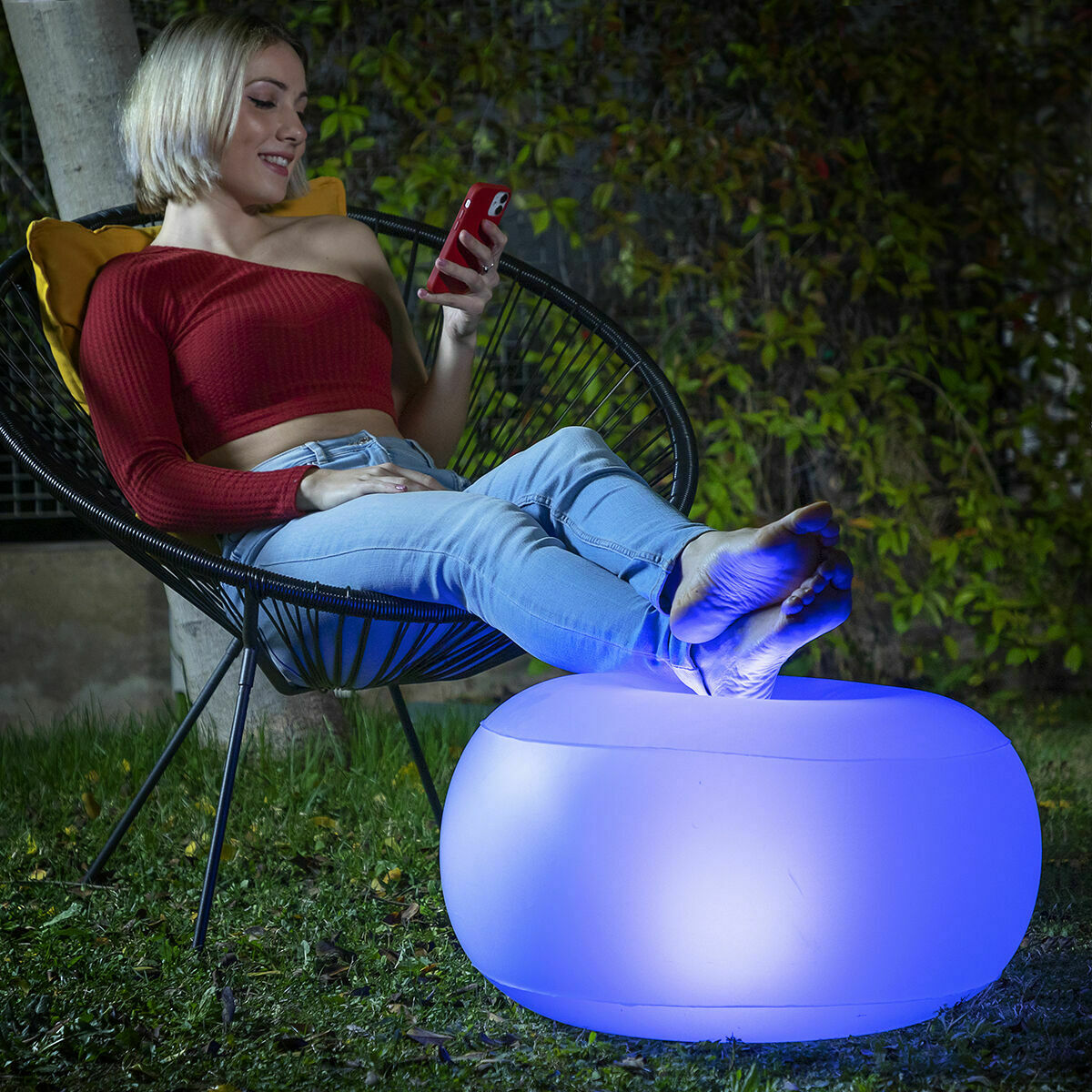 Pack Φουσκωτή Πολυθρόνα με Πολύχρωμο LED και Φουσκωτό Κάθισμα με Πολύχρωμο LED και Τηλεχειριστήριο InnovaGoods