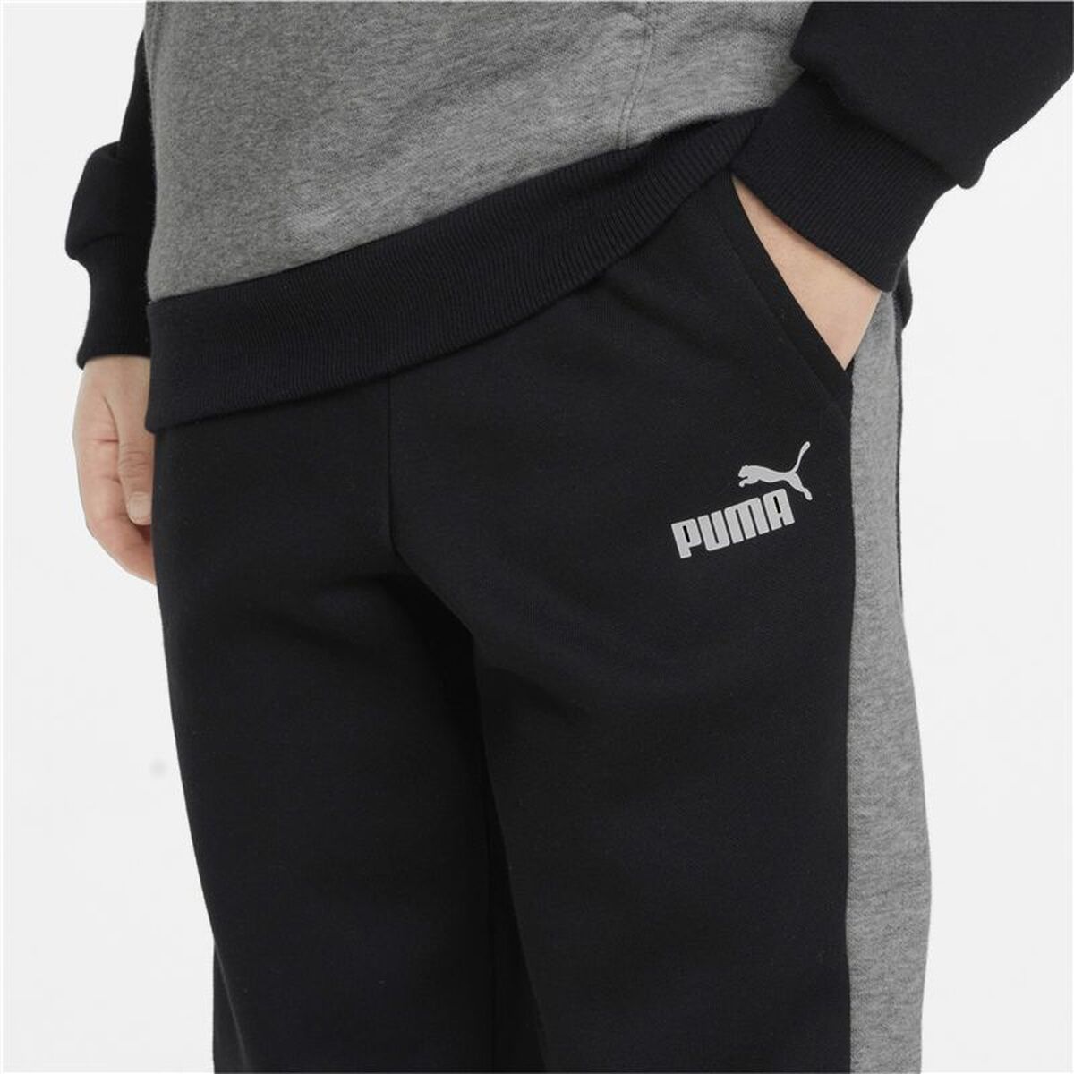 Μακρύ Αθλητικό Παντελόνι Puma Ess Block Μαύρο