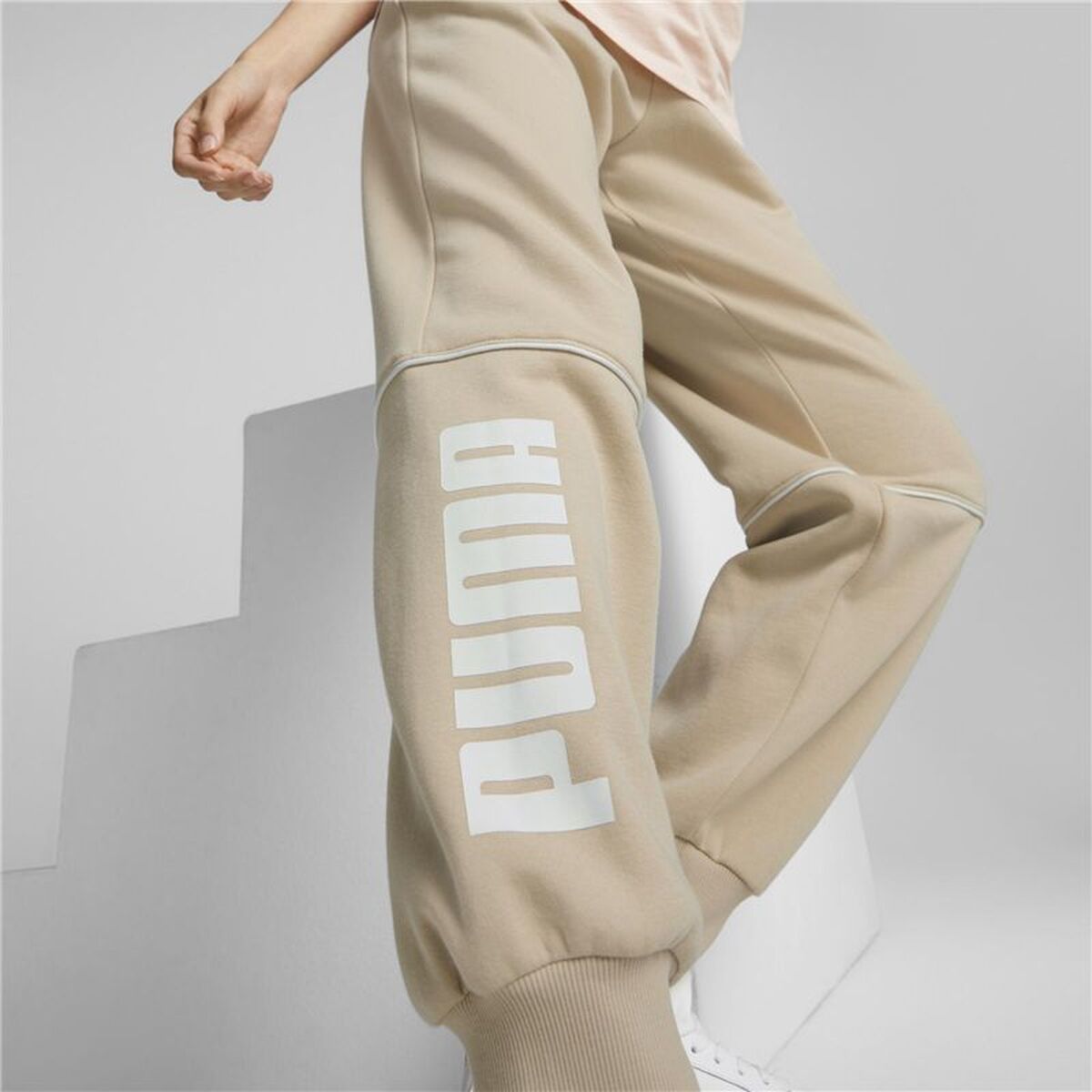 Μακρύ Αθλητικό Παντελόνι Puma Power Colorblock Μπεζ Γυναίκα