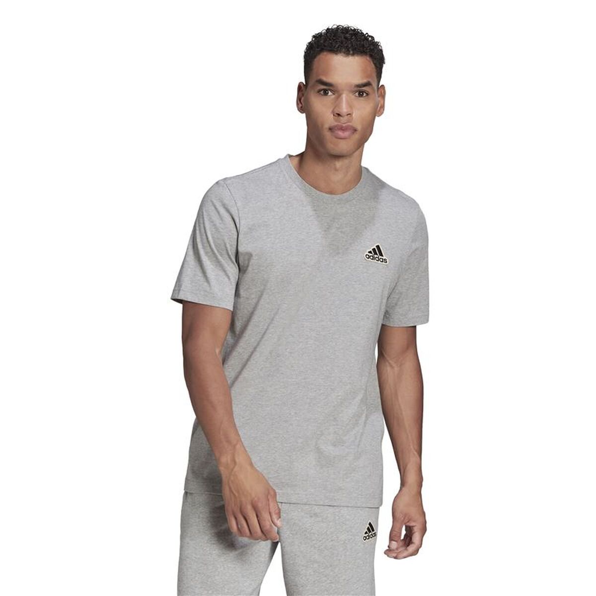 Ανδρική Μπλούζα με Κοντό Μανίκι Adidas Essentials Feelcomfy Ανοιχτό Γκρι