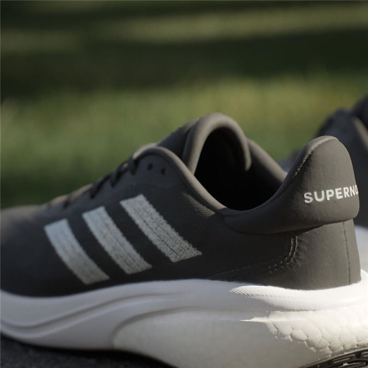 Παπούτσια για Τρέξιμο για Ενήλικες Adidas Supernova 3 Μαύρο