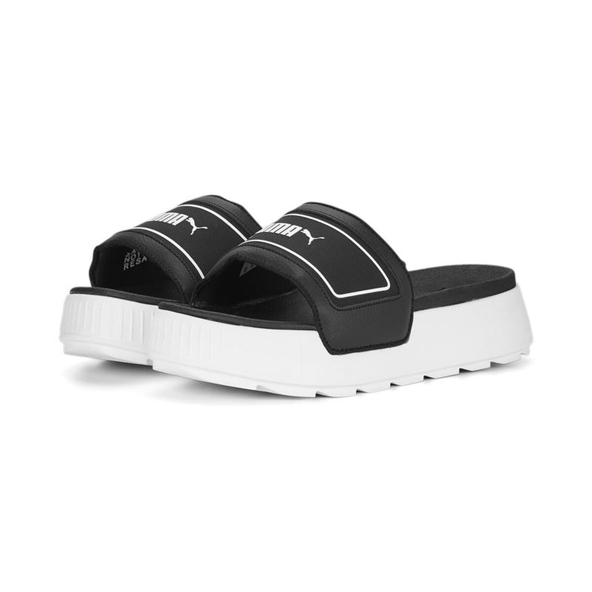 Σαγιονάρες για γυναίκες Puma Karmen Μαύρο