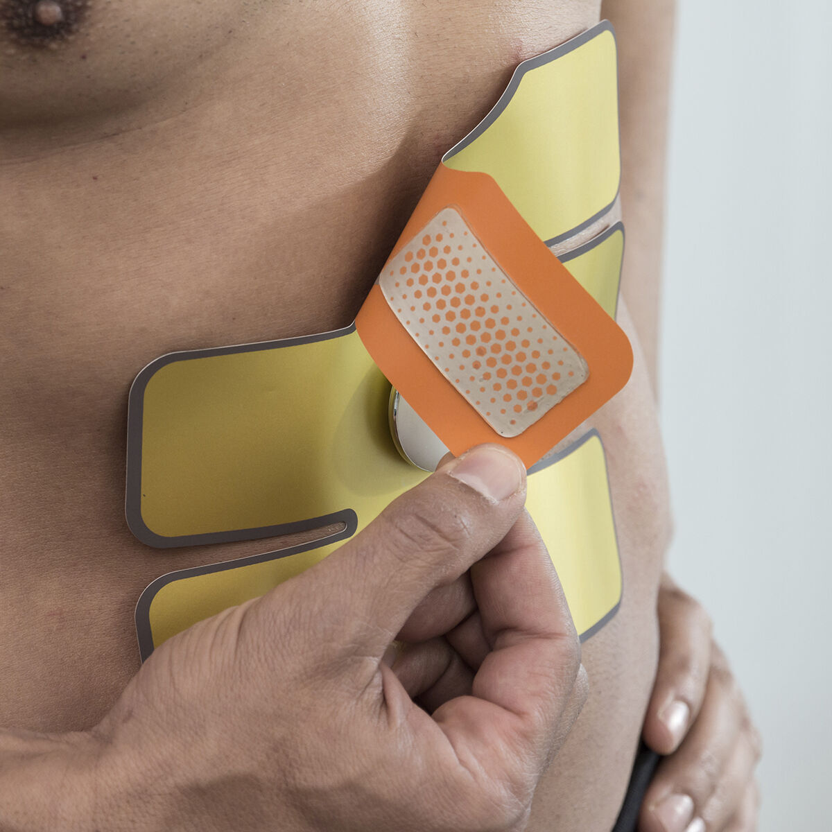 Κοιλιακό Έμπλαστρο Ηλεκτροδιεγέρσης InnovaGoods (Ανακαινισmenα B)