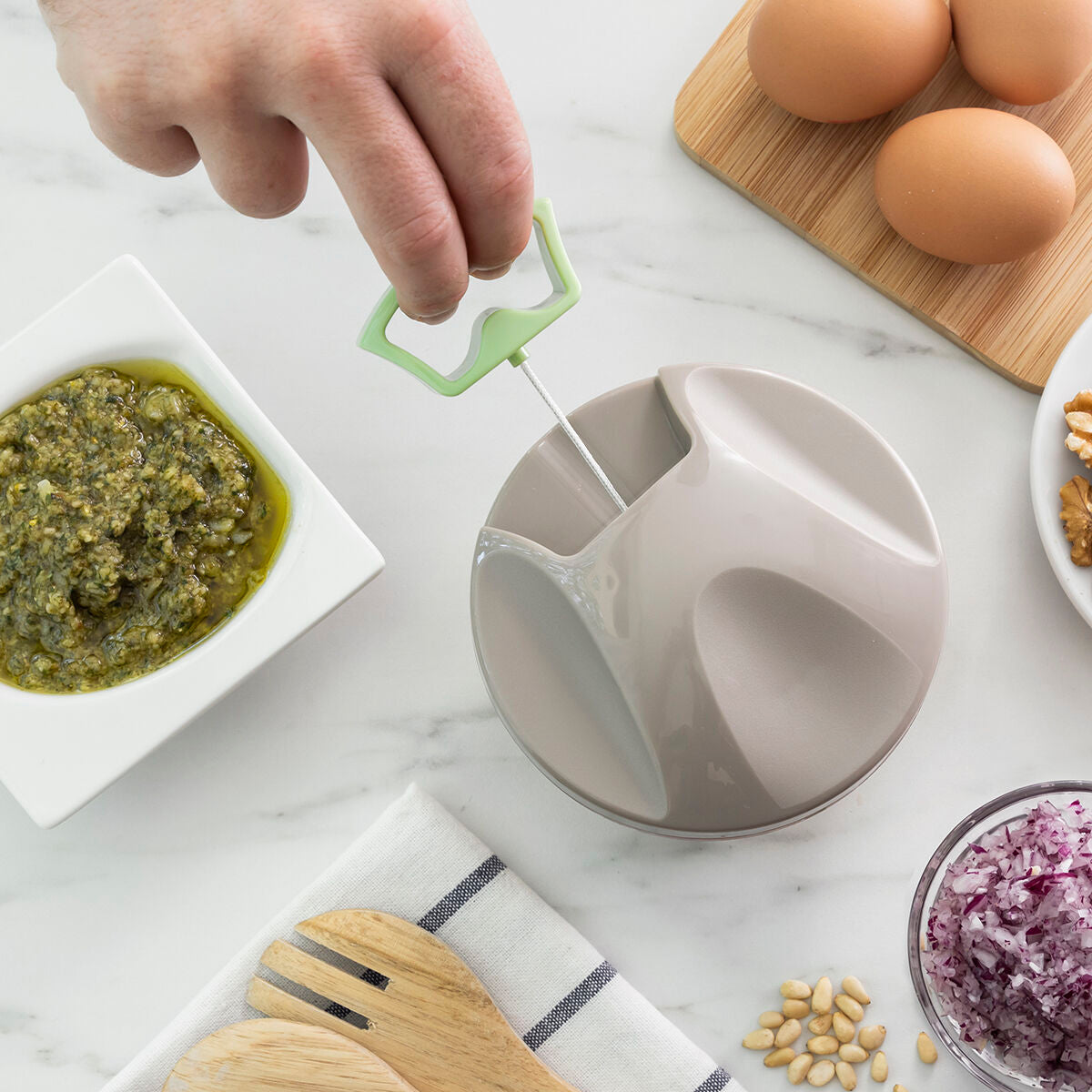Μικρό Χειροκίνητο Μίξερ με Σχοινί Spinop InnovaGoods