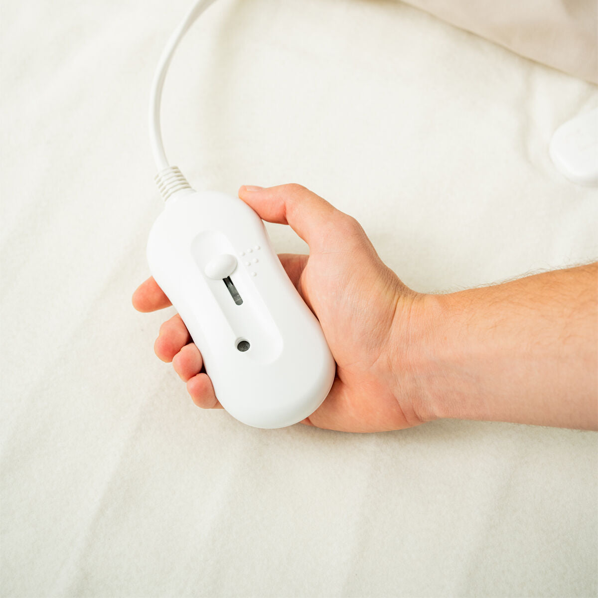 Διπλός Hλεκτρικός Θερμαντήρας Kρεβατιού Blewarm InnovaGoods 60+60 W 140 x 160 cm Λευκό (Ανακαινισμenα A)